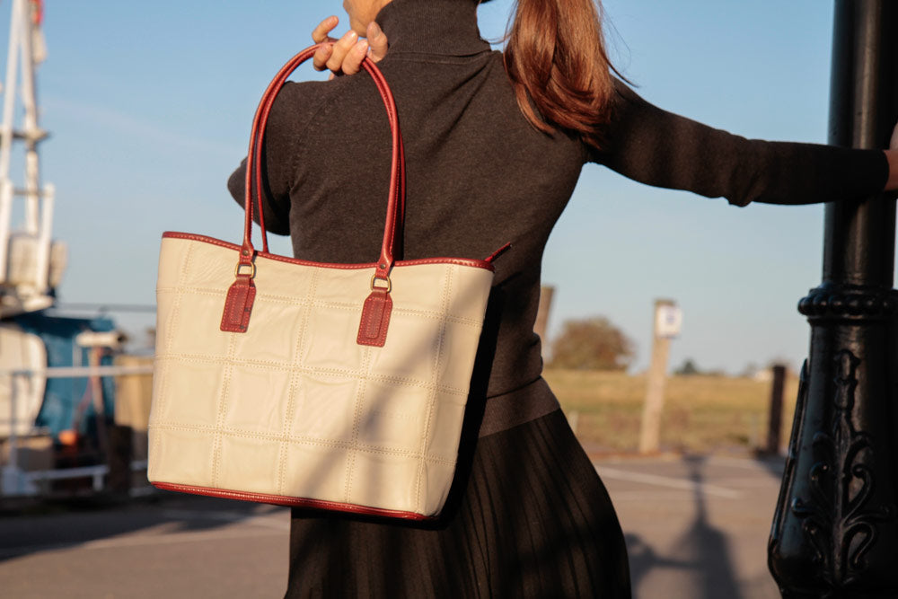 small leather tote bag